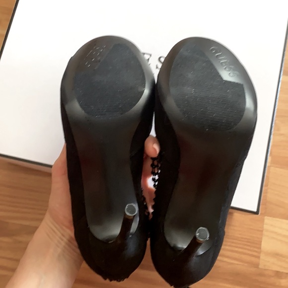 ✨ GUESS black high heels rhinestone shoes - Picture 9 of 14